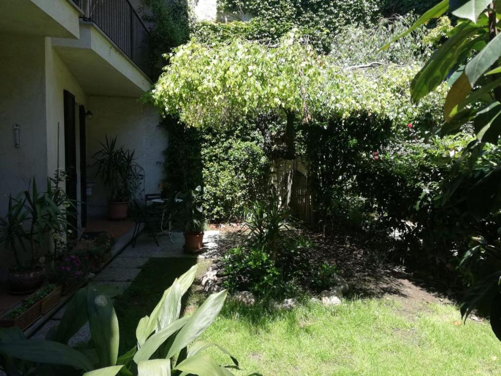 Relax Santa Chiara Apartment Bra Ngoại thất bức ảnh